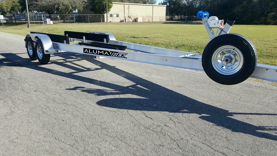 ALUMATREK ALUMINUM BOAT TRAILER SHOWCASE YOUR PASSION FOR BOATING