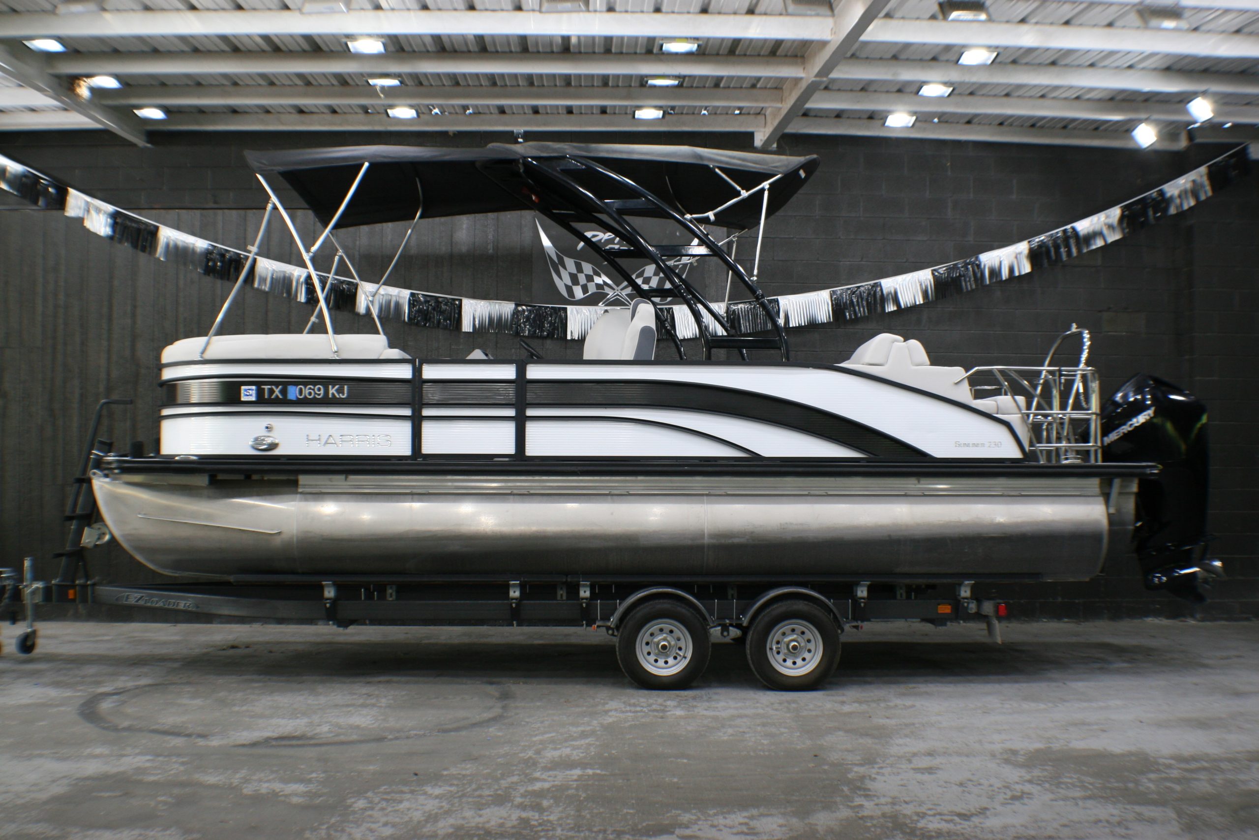 2021 Harris Pontoon Sunliner 230 Sport